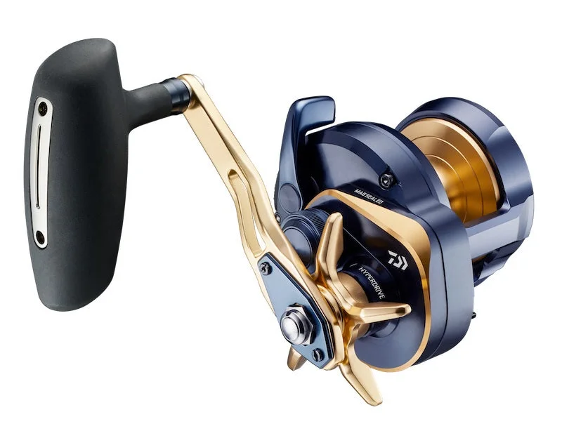 Daiwa 22 Saltiga 15 Overhead Reels + Gift