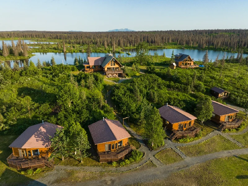 Chelatna Lake Lodge